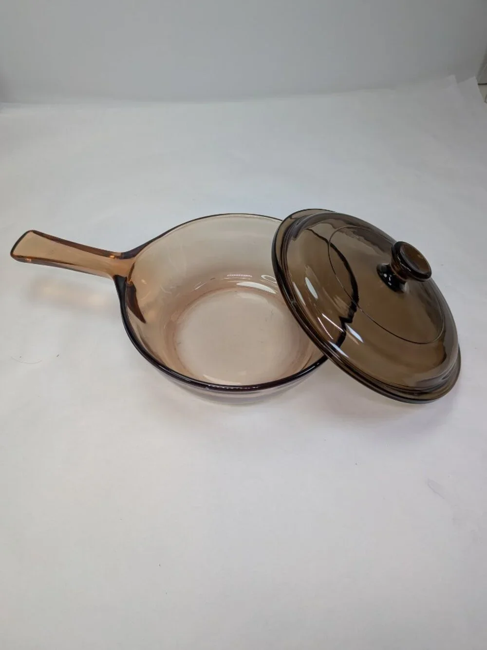 Vintage Visions Amber Glass 0.5L Saucepan & Lid Petit Pot V-0.5-B matching lid